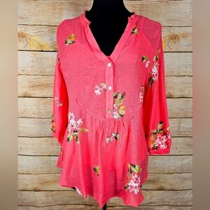 NWT Hope Springs Embroidered 2 Piece Top Size Medium